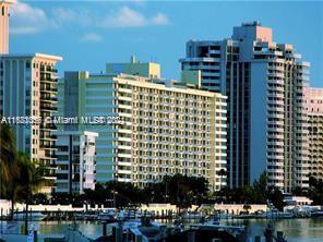 Building Photo - 5600 Collins Ave