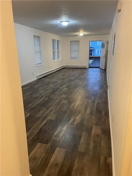 Building Photo - 193 Harrison St