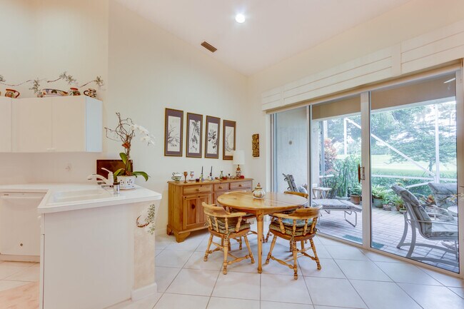 Building Photo - 4702 Carlton Golf Dr