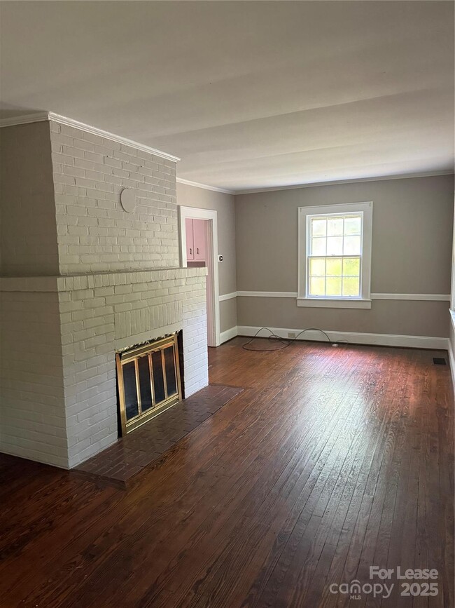 Building Photo - 7006 Sardis Rd