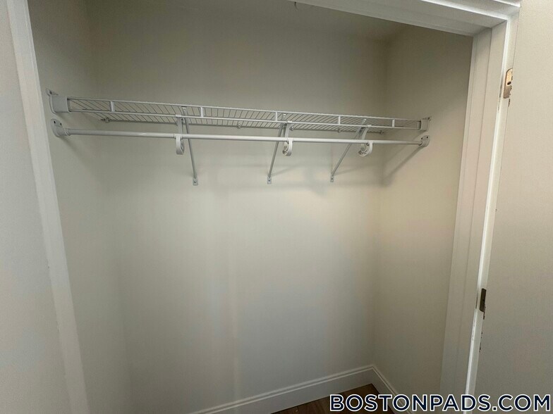 Building Photo - 1079 Commonwealth Ave