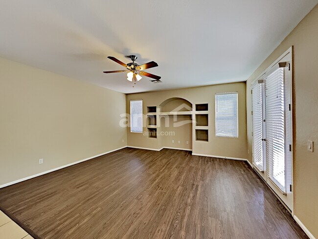 Building Photo - 25711 W Miami St