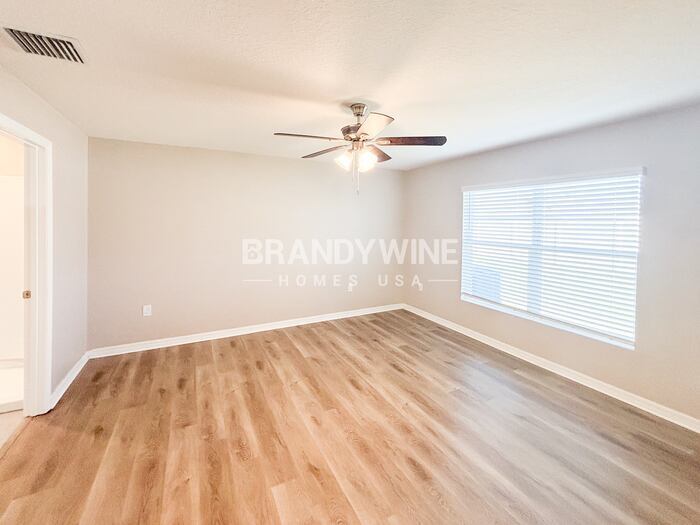 Building Photo - 5488 Logan Cave Ave