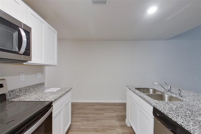 Building Photo - 9149 Aegean Cir