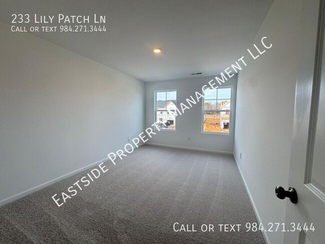 Building Photo - 233 Lily Patch Ln