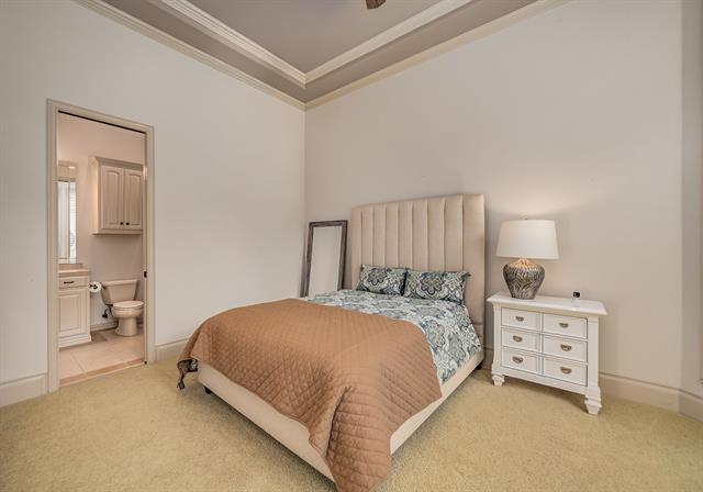 Building Photo - 6049 Arrowhead Dr