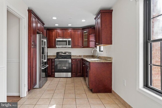 Building Photo - 5412 Wycklow Ct