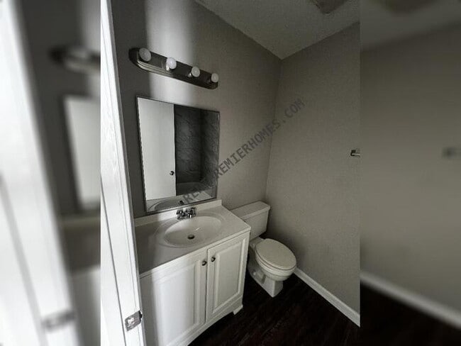 Building Photo - 2760 Koko Dr