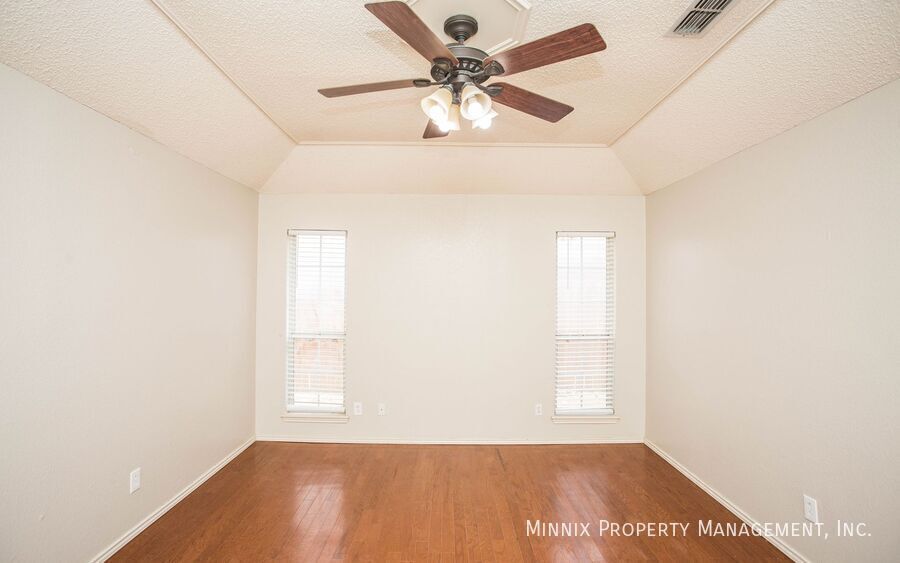 Building Photo - 6024 74th St