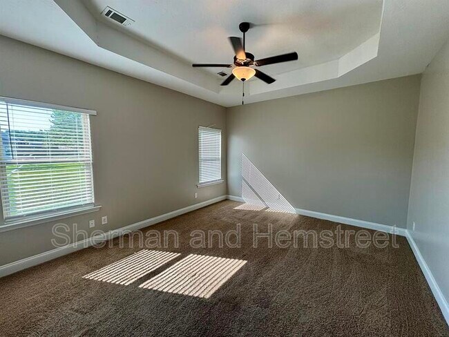 Building Photo - 214 McDuffie Cir
