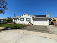 Building Photo - 580 N Lilac Ave
