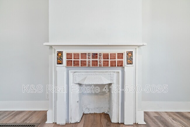 Building Photo - 523 Edgewood Ave