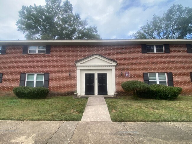 Primary Photo - Greystone and Skyland