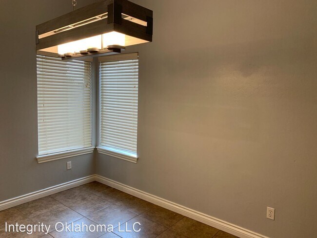 Building Photo - 4 br, 2 bath House - 2424 Wimberley Creek Dr.