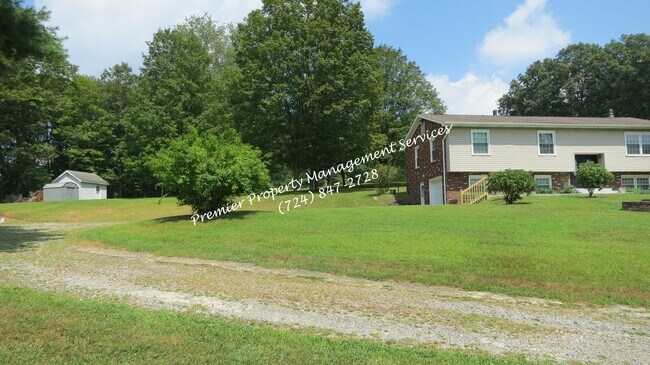 Building Photo - 511 Upper Service Rd