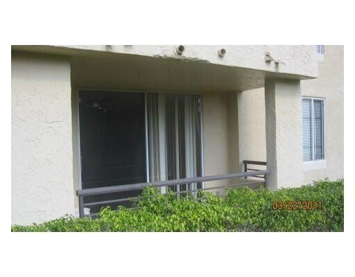 Building Photo - 741 Lyons Rd