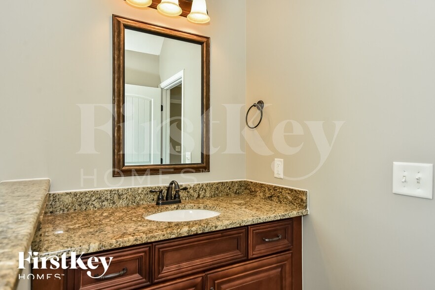 Building Photo - 3707 Wind Mill Ct