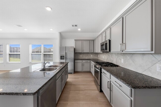 Building Photo - 26707 Andorra Colony Ct