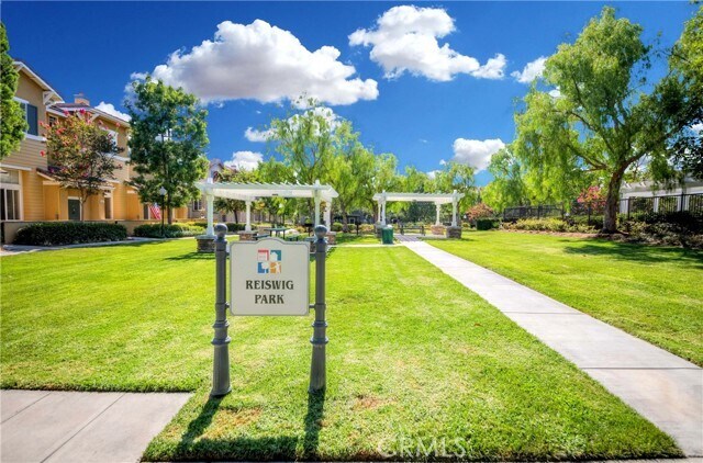 Building Photo - 2256 Clark Dr