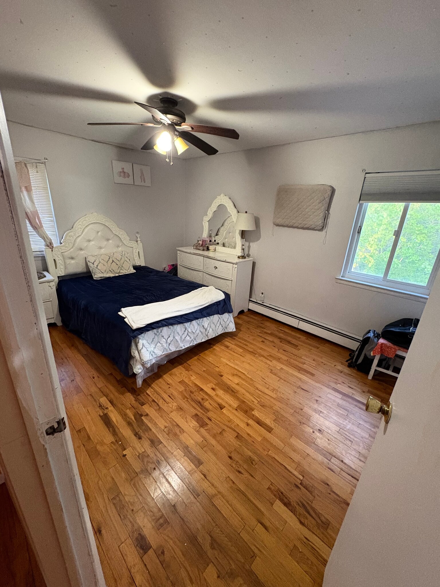 Building Photo - 30 Dumond Pl
