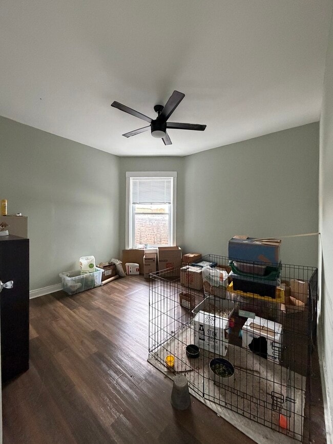 Building Photo - 3339 W Adams St