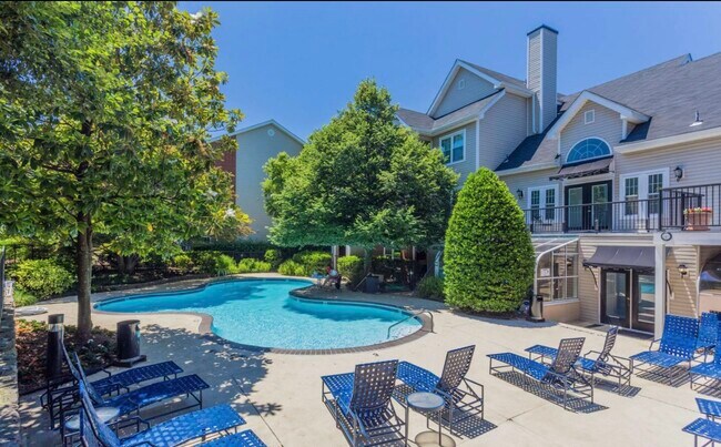Nice Pool w - 3309 Wyndham Cir