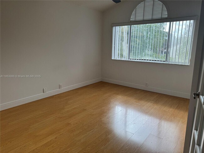 Building Photo - 13910 SW 91st Terrace