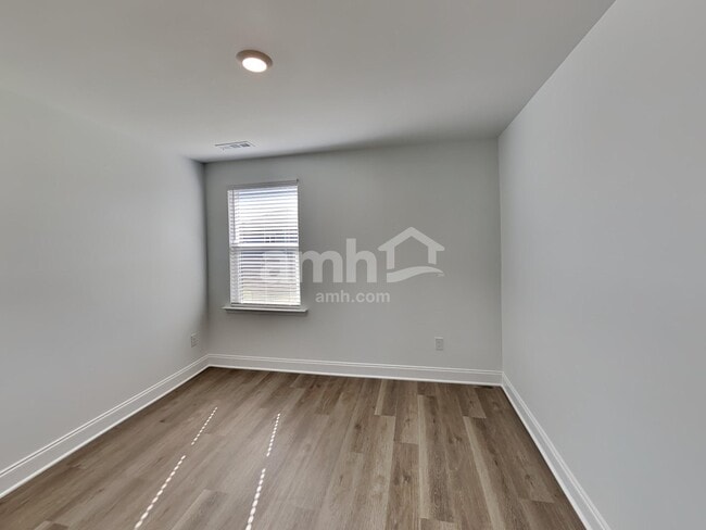 Building Photo - 5307 Trust Dr
