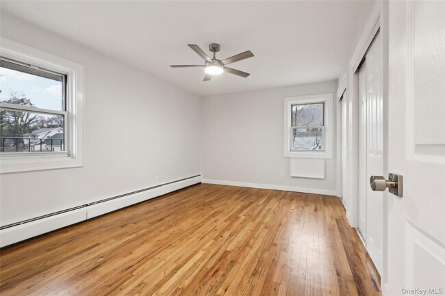 Building Photo - 20 Francis Ave