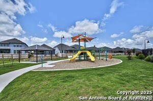 Building Photo - 4113 Paddock Trl