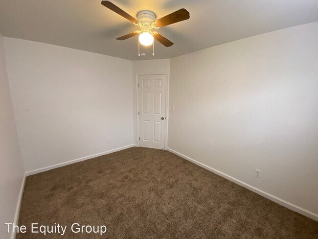 Building Photo - 3 br, 1 bath House - 182 Linda Vista Dr