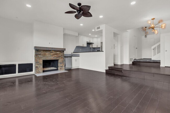 Building Photo - 33492 Valley View Ct
