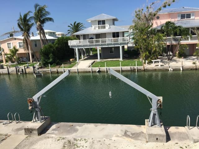 Building Photo - 486 Airport Dr S