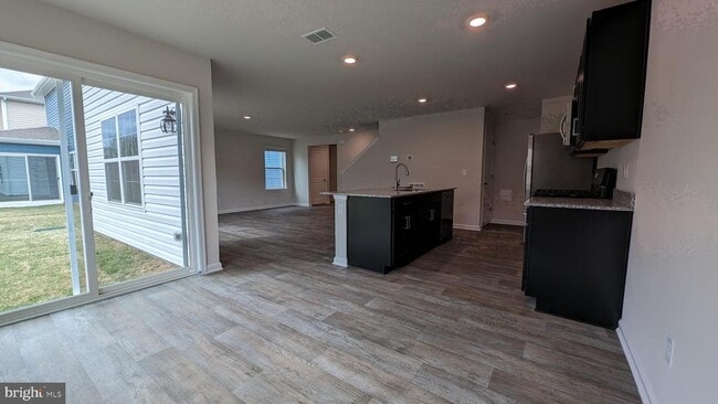 Building Photo - 5201 Crooked Ln