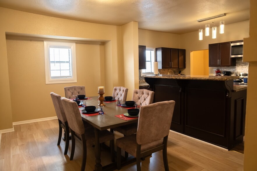 Building Photo - 306 Washington St