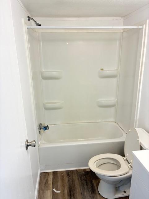 Building Photo - 2323 Wysteria Ln