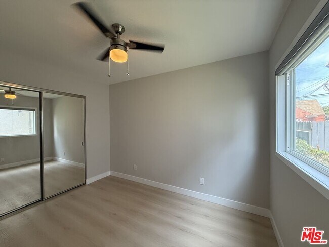 Building Photo - 1505 Cochran Ave