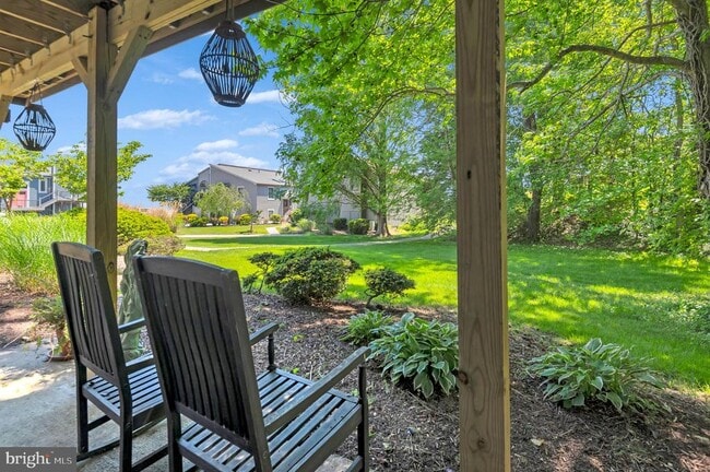 Building Photo - 4013 Carousel Way