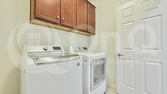 Building Photo - 2545 W Royer Rd