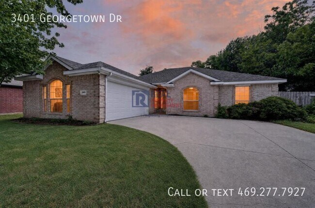 Building Photo - 3401 Georgetown Dr