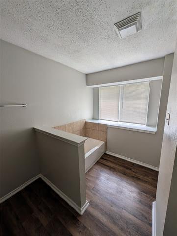 Building Photo - 8300 Auburn Dr