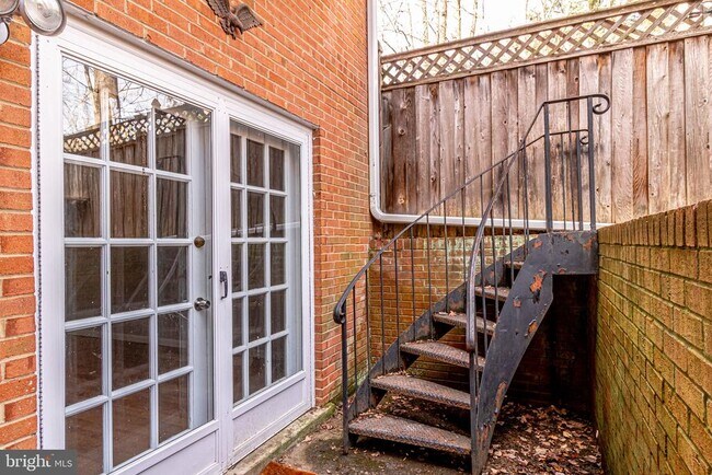 Building Photo - 3227 Dunster Ct