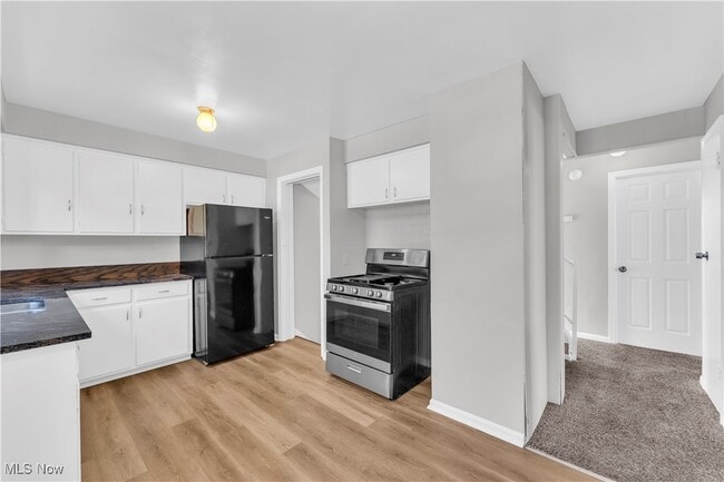 Building Photo - 17106 Holly Hill Dr