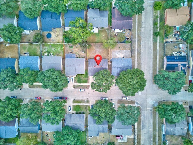 Building Photo - 4406 Kacee Dr