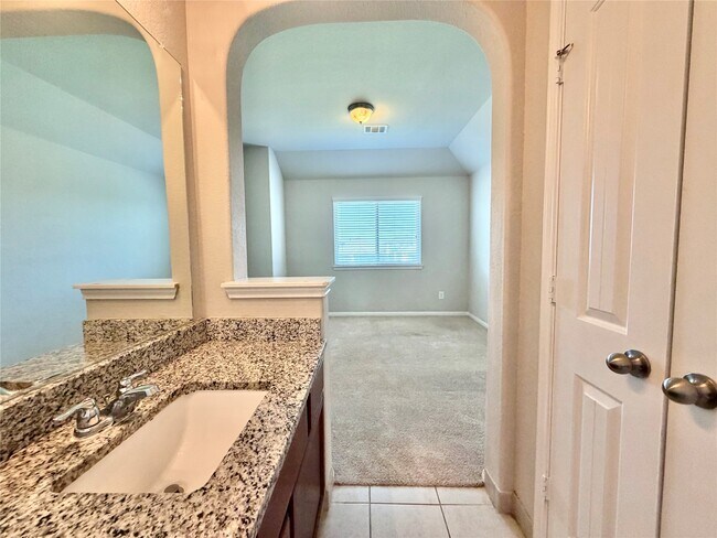 Building Photo - 24018 Cannon Anello Ct