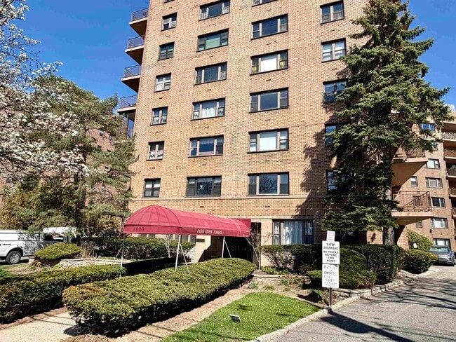 Building Photo - 8800 JFK Blvd E