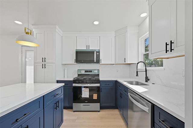 Building Photo - 2912 Charles Dr