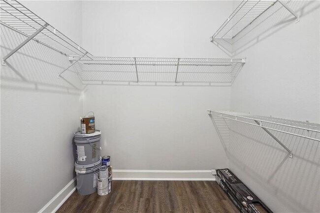 Building Photo - 3777 Peachtree Rd NE