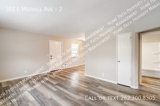 Building Photo - 502 E Merrill Ave
