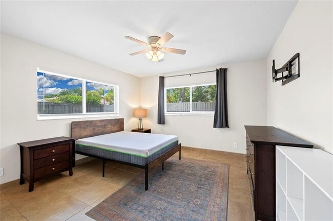 Building Photo - 4511 Sea Grape Dr